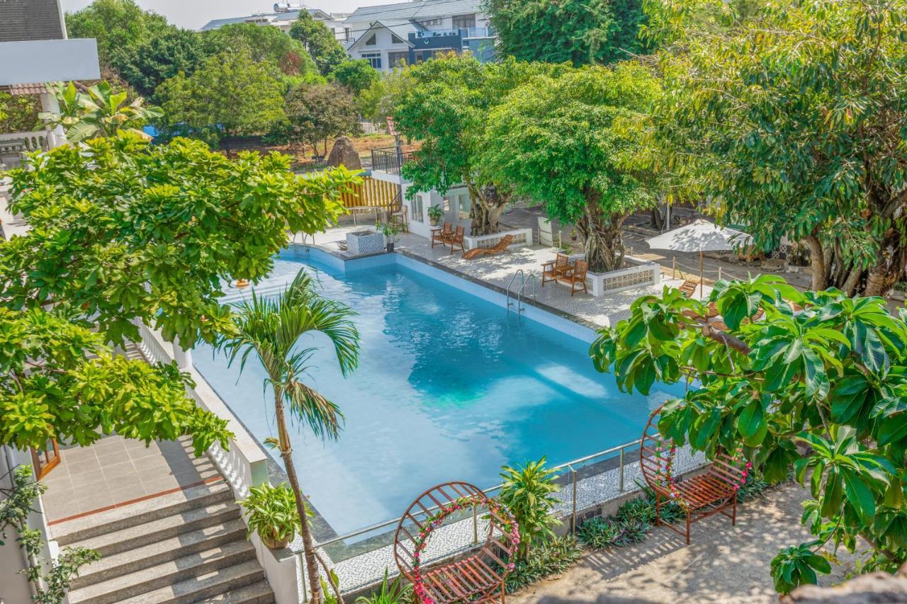 Caroline Resort 붕타우 외부 사진