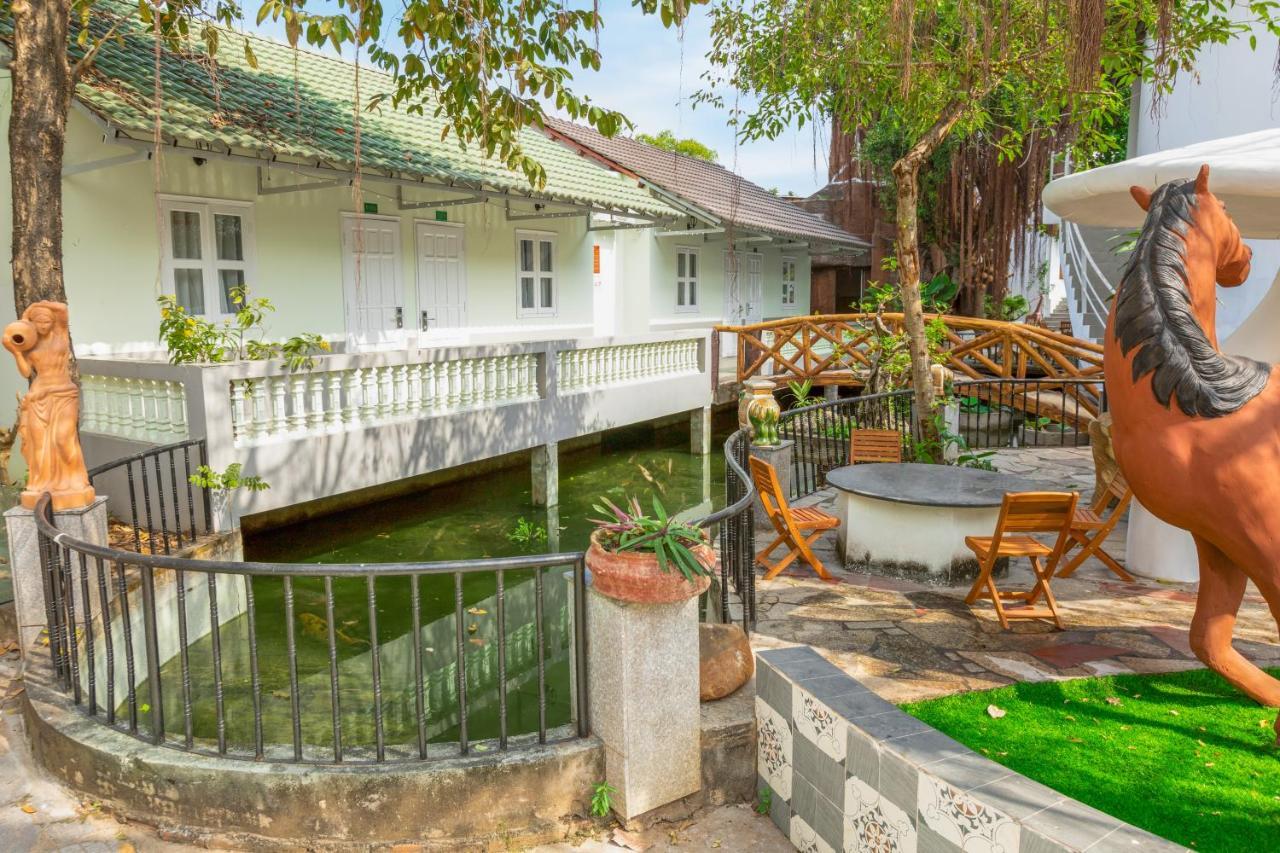 Caroline Resort 붕타우 외부 사진